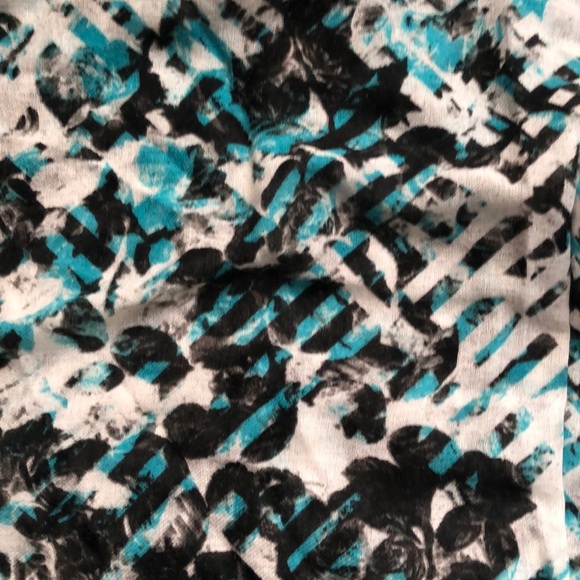 Infinity Scarf - Picture 2 of 4